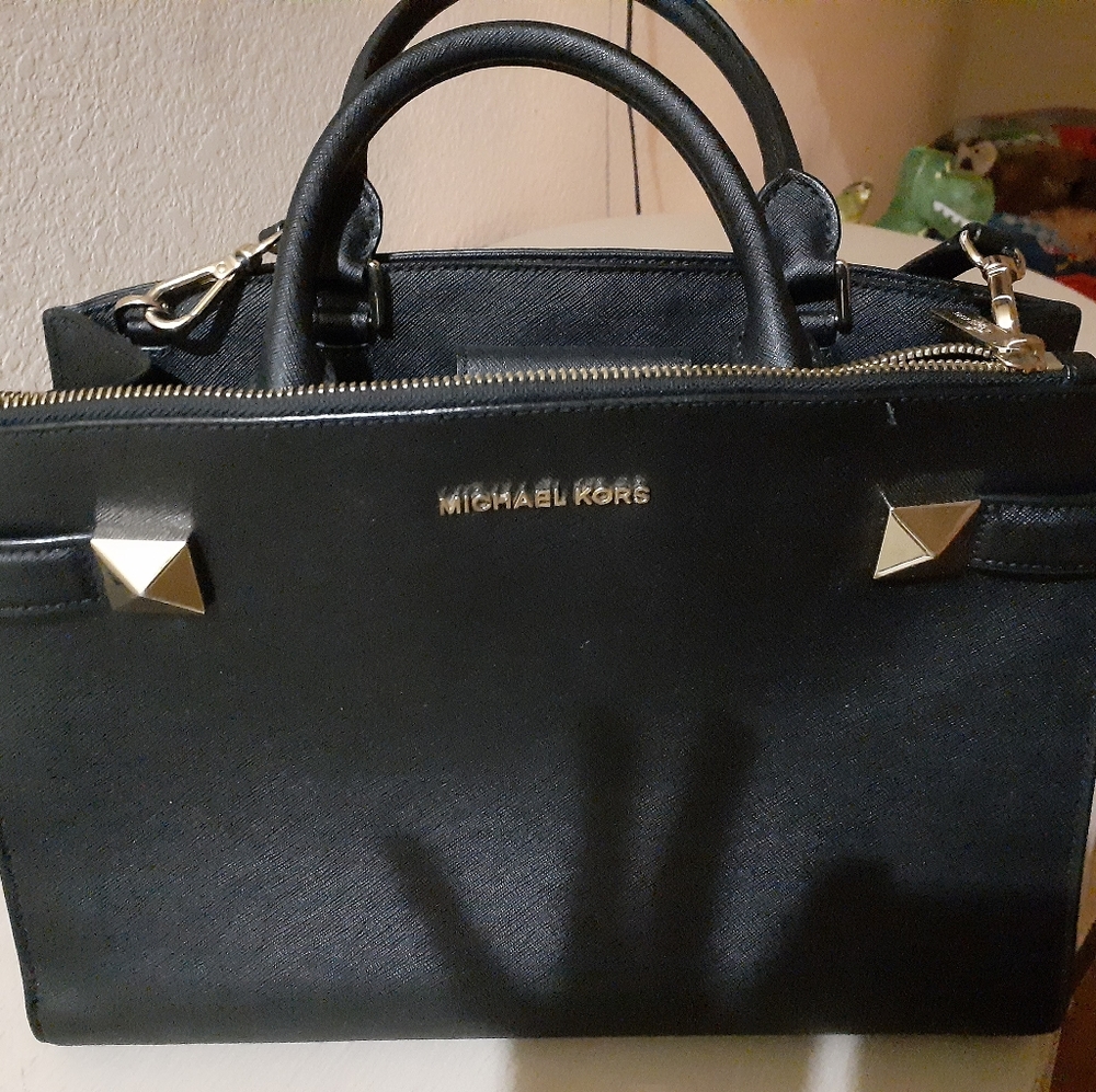 Michael kors purse with wallet - Picture 1 of 4